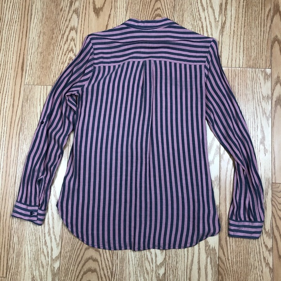 EXPRESS Gray & Pink Striped Button Down w Sleeves - Picture 2 of 6